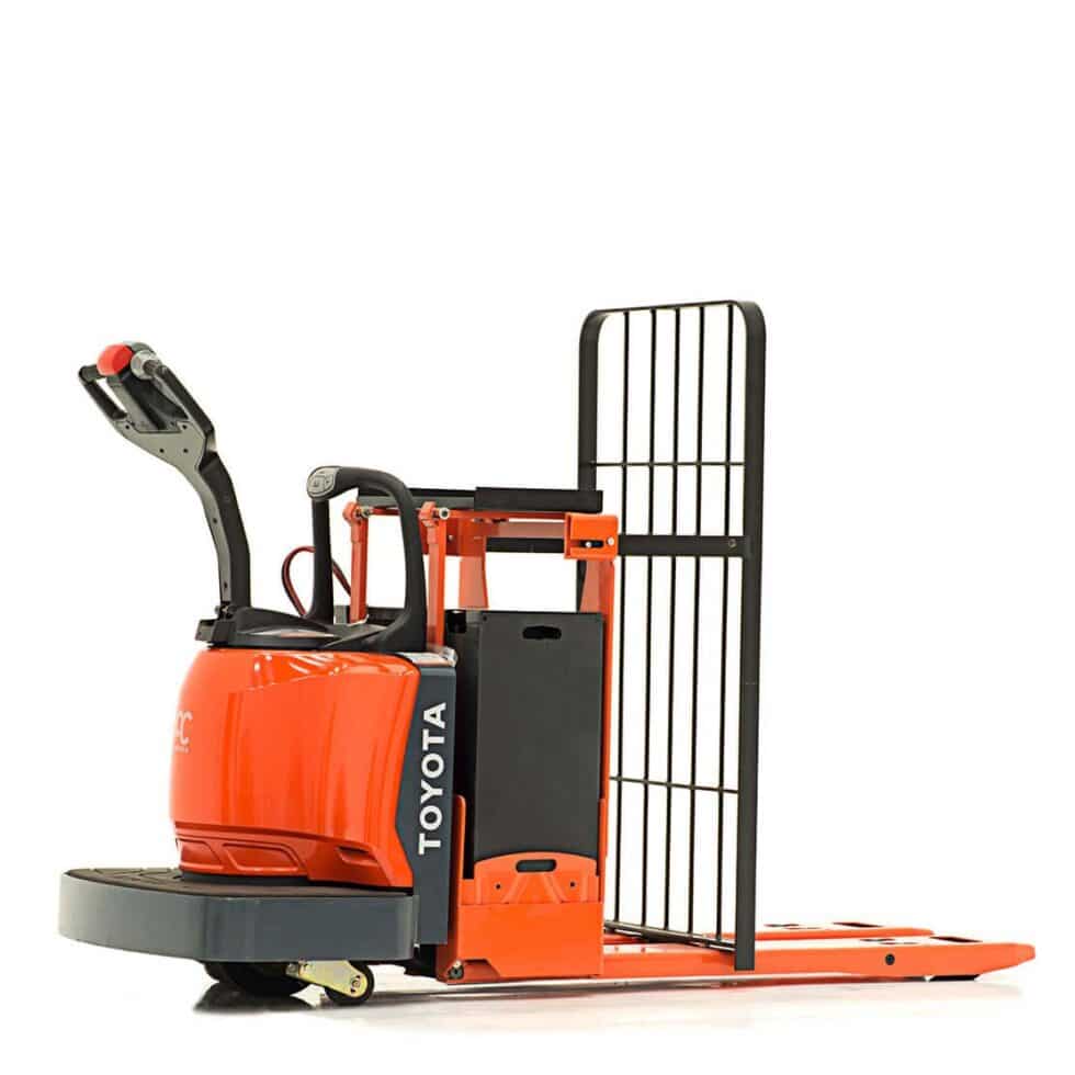 Toyota Pallet Jacks/Stackers Dealer Warehouse Equipment