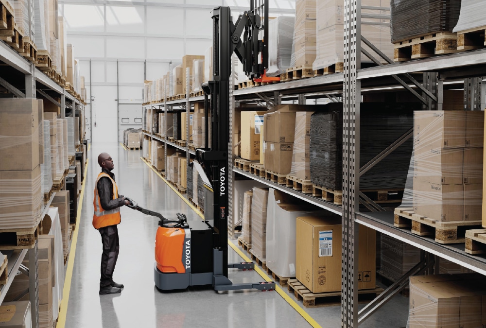 Toyota Heavy Duty Electric Stackers