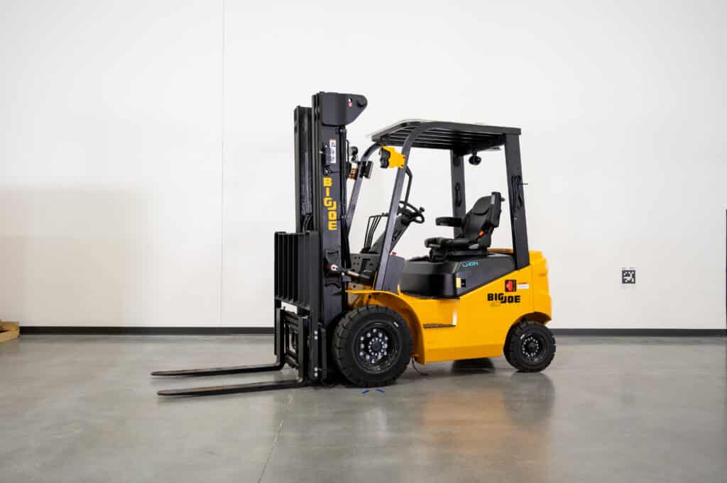 Big Joe Forklifts Lpx40 047 - How Big Joe Lithium is Replacing Propane — Indoors and Out - Shoppa's Material Handling
